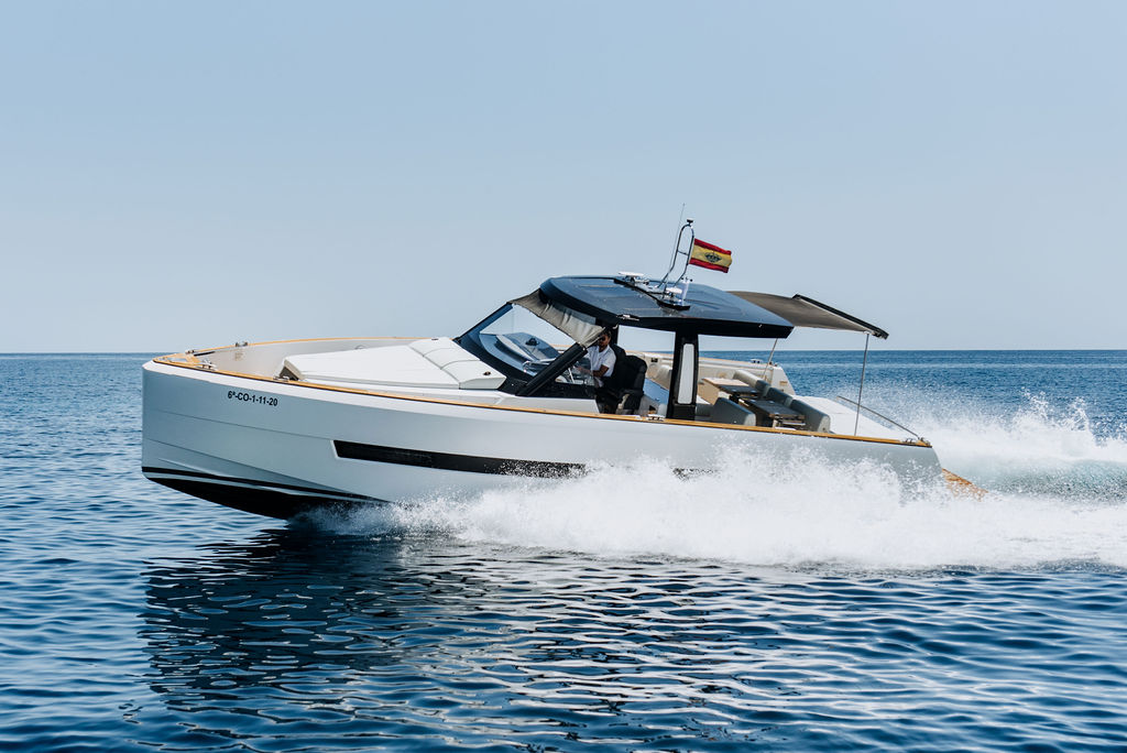 FJORD 42 Open for sale Ibiza 